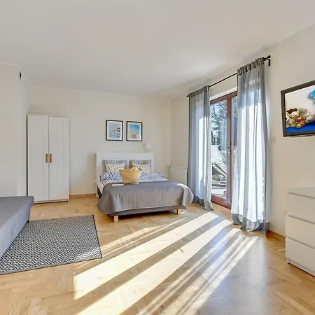 Maly Cyprys Pokoje I Apartamenty Dla Rodzin Z Dziecmi Wladyslawowo Exterior photo