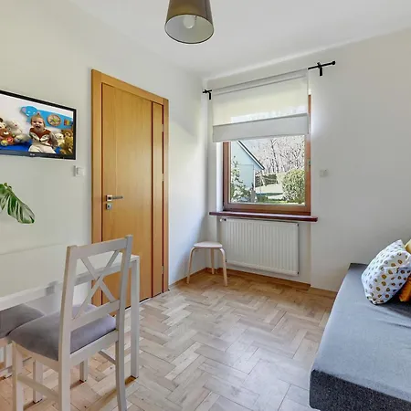 Maly Cyprys Pokoje I Apartamenty Dla Rodzin Z Dziecmi Wladyslawowo Exterior photo